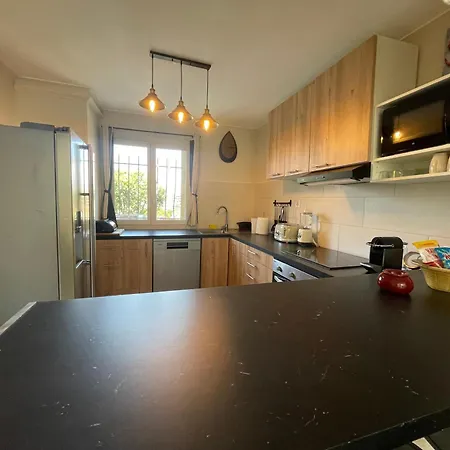 4 Pieces Entre Et Juan Les Pins *