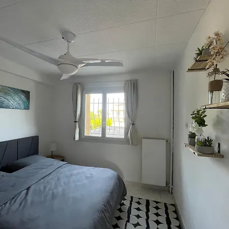 4 Pieces Entre Et Juan Les Pins * Antibes